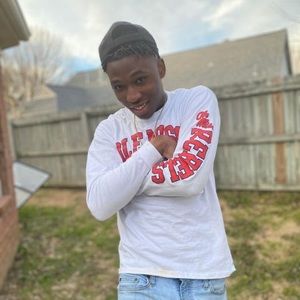 Meet your Posher, Xavier